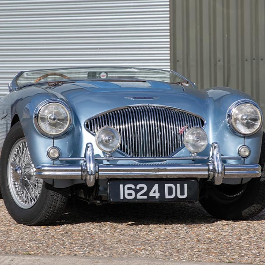 Year: 1953
Price: £42,000
• Healey Blue
• 7,800 since resto
• 100M Upgrades
• Aluminium Head