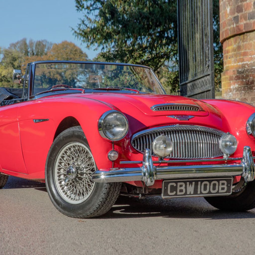 Year: 1964
Price: £72,000
• 1 of 108
• Rare Phase I
• Restored 2002
• RM Bilsteins, 4-Pistons